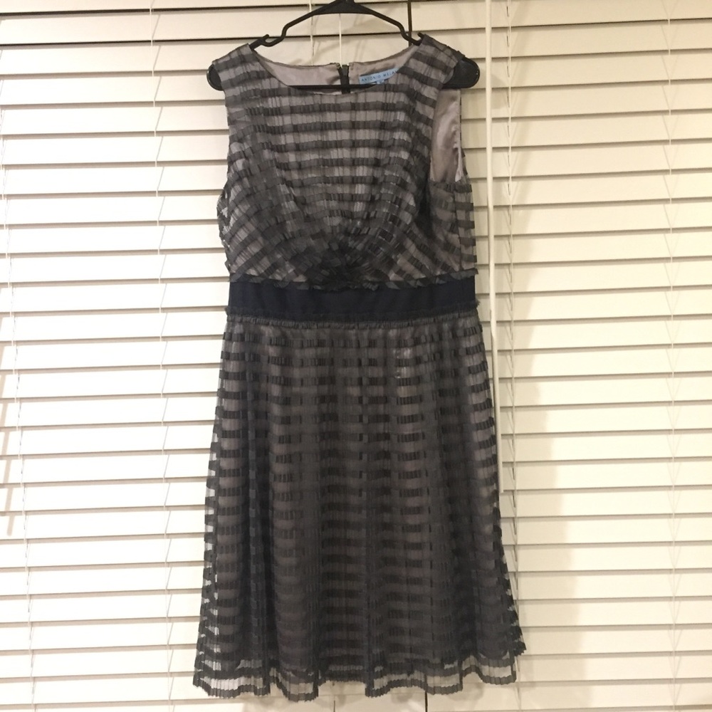 Antonio melani gray dress